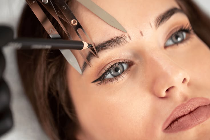 Microblading kaş uygulaması